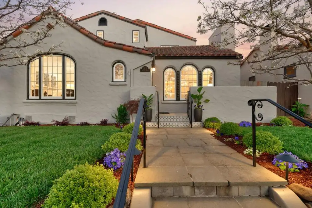 2105 Hillside Drive, Burlingame, CA 94010 - #1