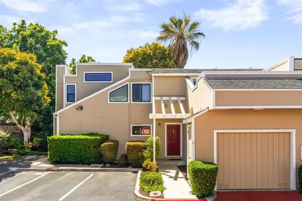 1993 Plymouth Street #11, Mountain View, CA 94043