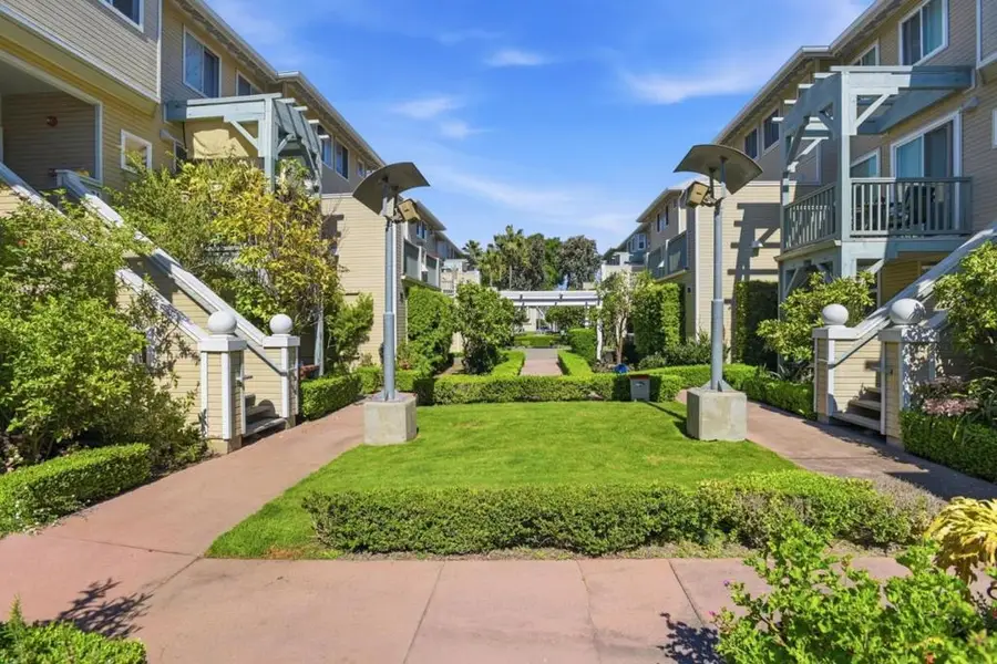 101 Blossom Circle #H, San Mateo, CA 94403 - #2