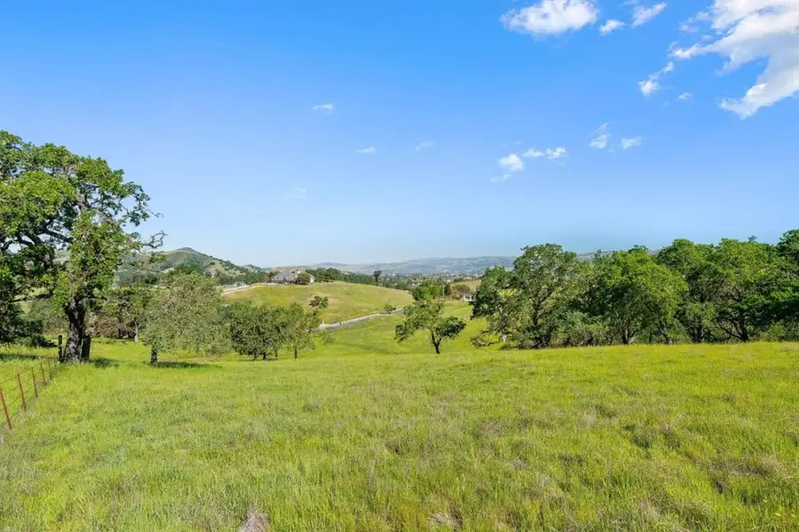 0 W San Martin Avenue, San Martin, CA 95046 - #3