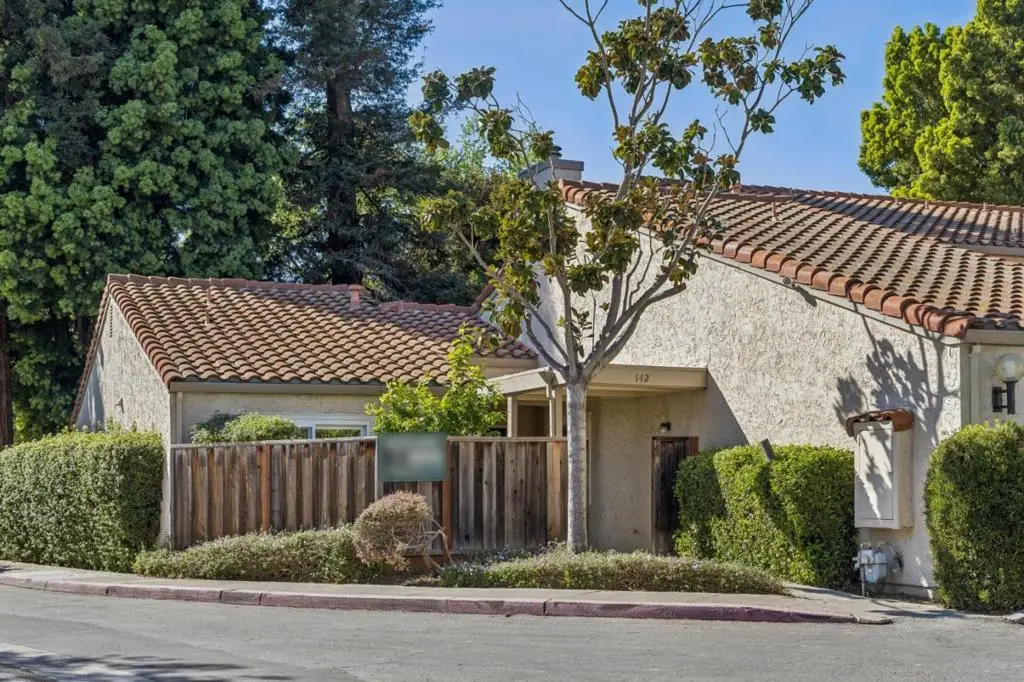142 Mission Drive, East Palo Alto, CA 94303 - #1