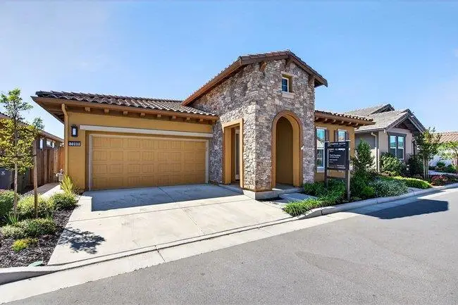 2080 White Oak Drive, Hollister, CA 95023 - #1