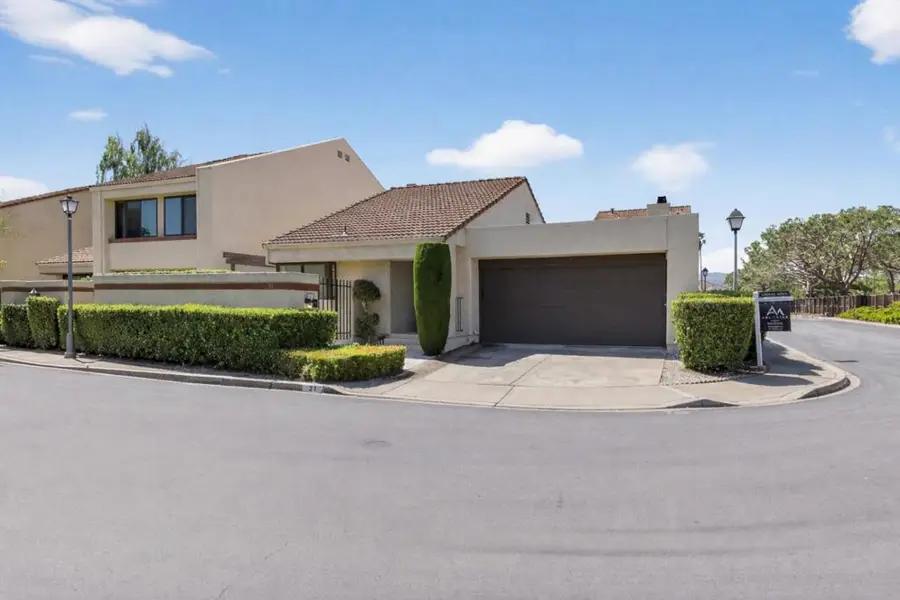 31 Barcelona Circle, Redwood City, CA 94065 - #3