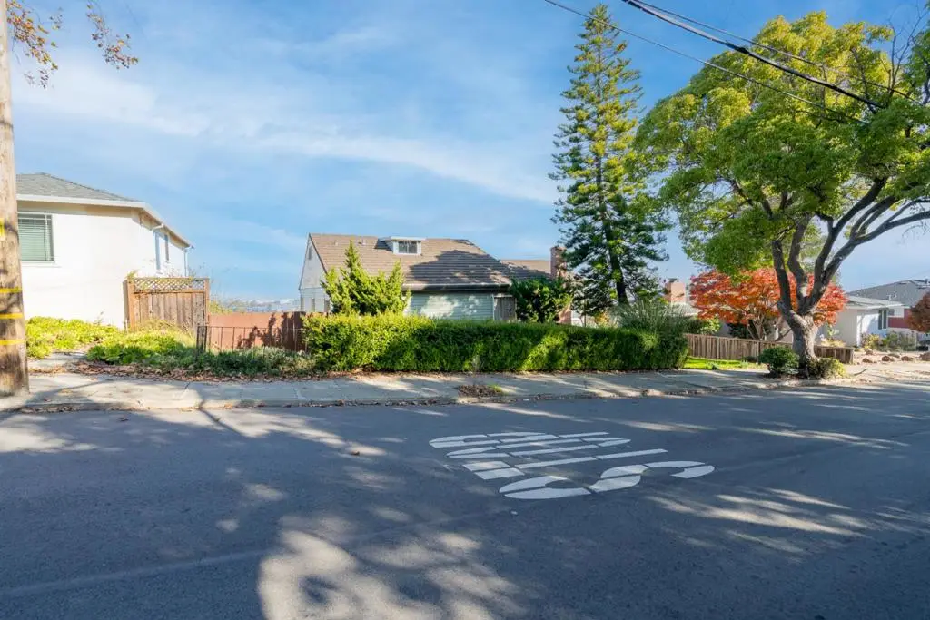 265 Chestnut Street, San Carlos, CA 94070 - #1