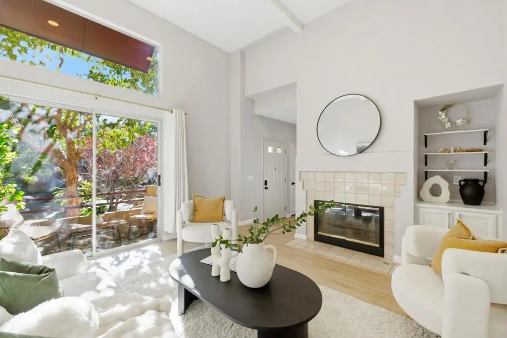 219 Commons Lane, Foster City, CA 94404 - #1