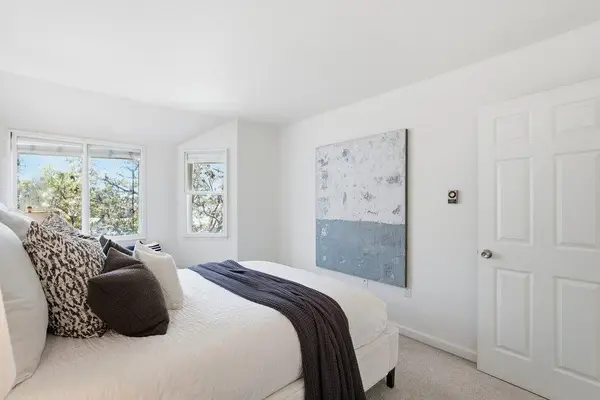 101 Blossom Circle #2C, San Mateo, CA 94403