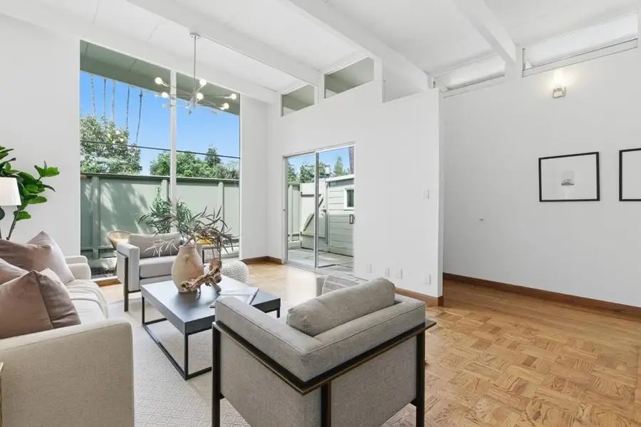 3909 Middlefield Road #F, Palo Alto, CA 94303 - #3