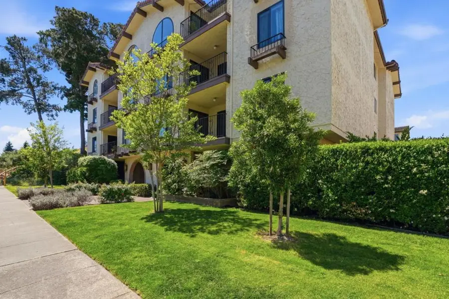 555 Palm Avenue #103, Millbrae, CA 94030 - #3