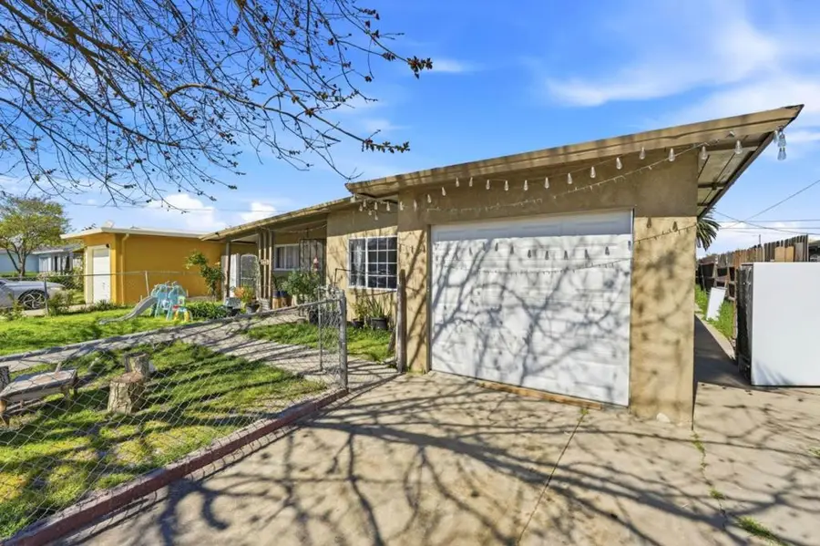 333 W 4th Street, Stockton, CA 95206 - #2
