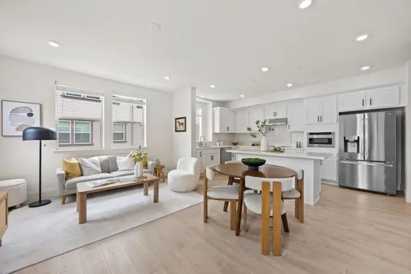 922 Noble Fir Terrace #1, Sunnyvale, CA 94086