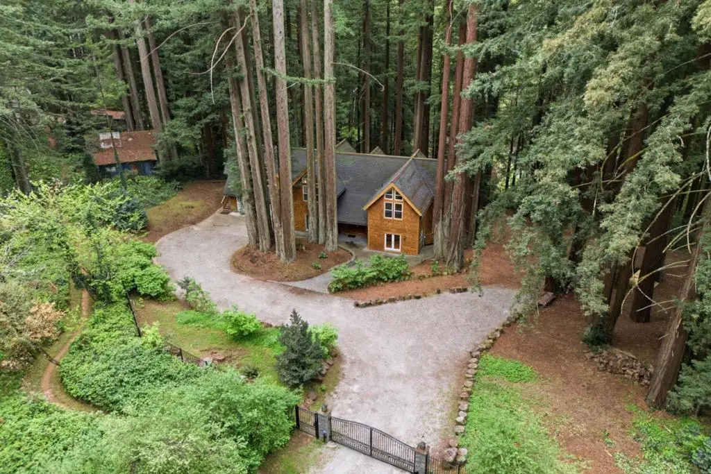 Address Withheld By Seller, Woodside, CA 94062 - #1