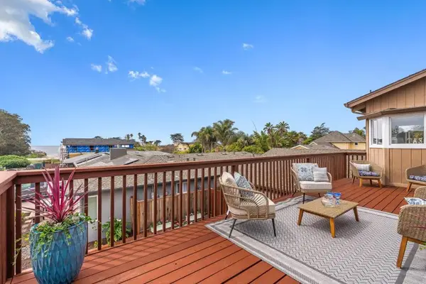 345 15th Avenue, Santa Cruz, CA 95062