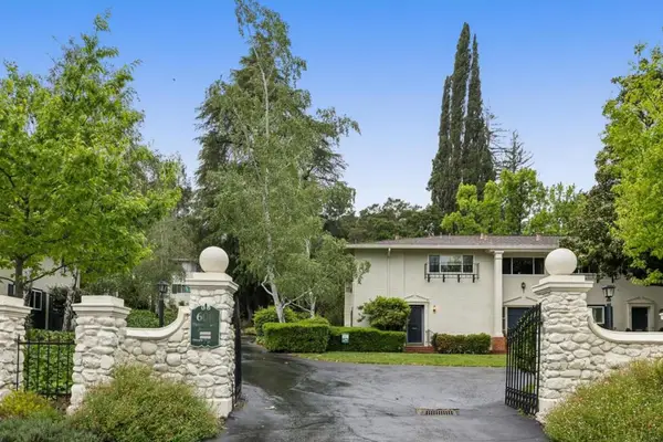 600 Pennsylvania Avenue #1, Los Gatos, CA 95030