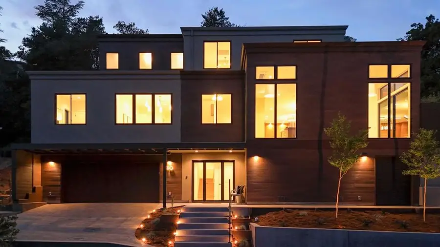 110 Dolton Avenue, San Carlos, CA 94070 - #2