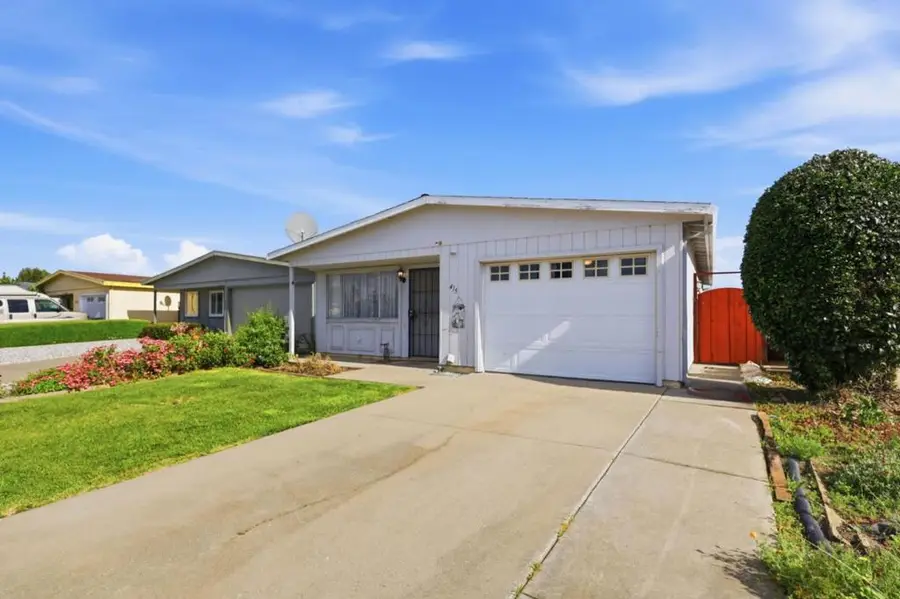 415 Spruce Circle, Watsonville, CA 95076 - #3