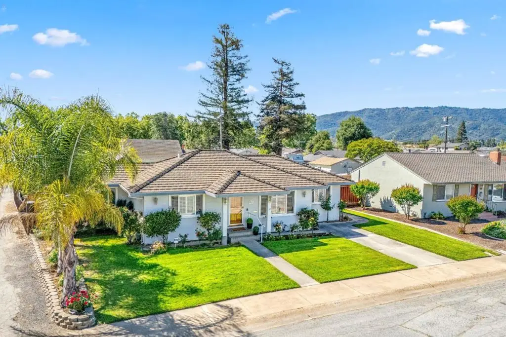 408 La Sierra Way, Gilroy, CA 95020 - #1