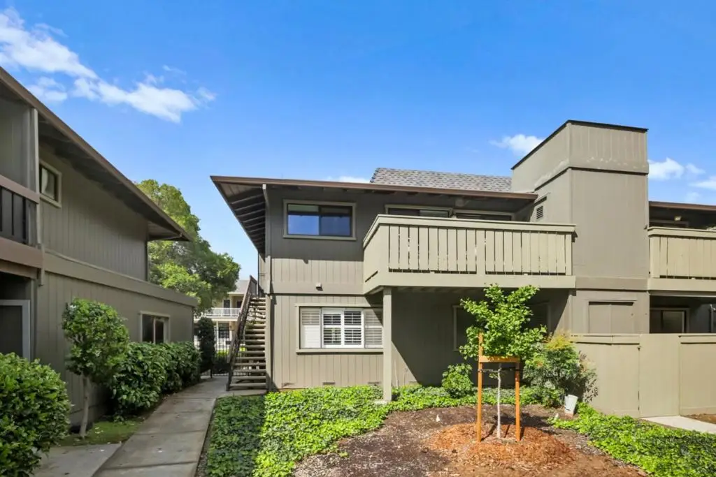 14351 Saratoga Avenue #B, Saratoga, CA 95070 - #1
