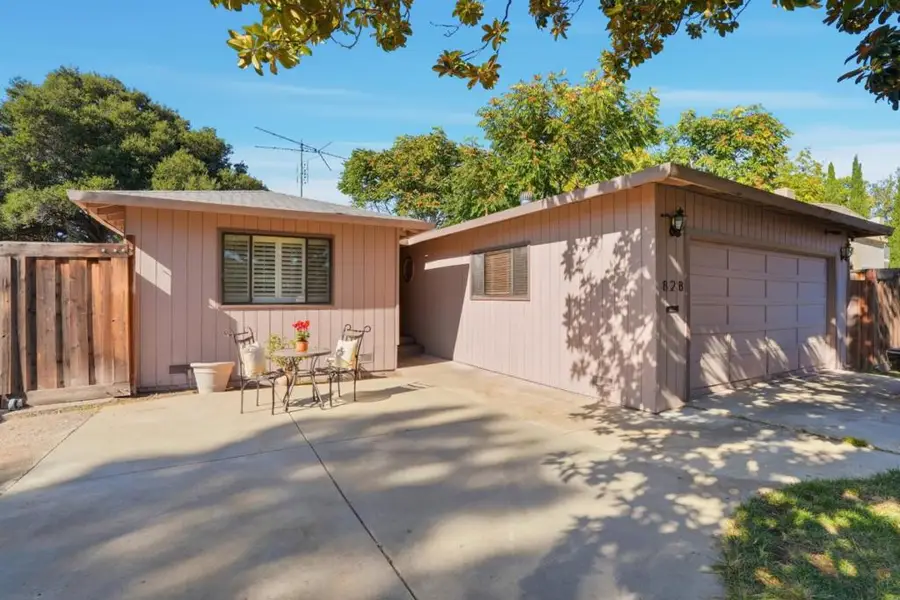 828 Weeks Street, East Palo Alto, CA 94303 - #2