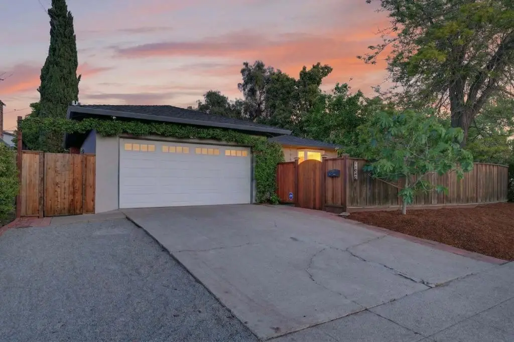 1040 Lancer Drive, San Jose, CA 95129 - #1