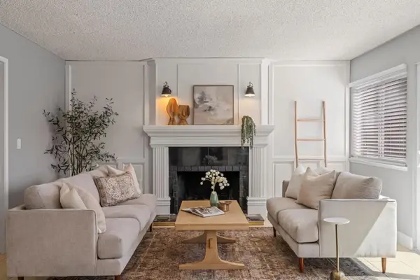 8929 Red Leaf Way, Sacramento, CA 95826