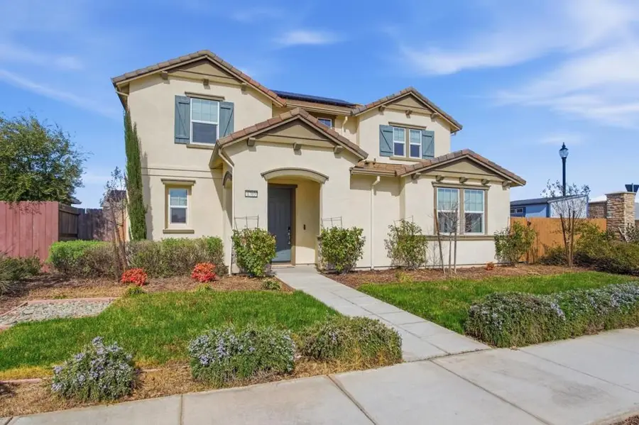1703 W Woodward Avenue, Manteca, CA 95337 - #3