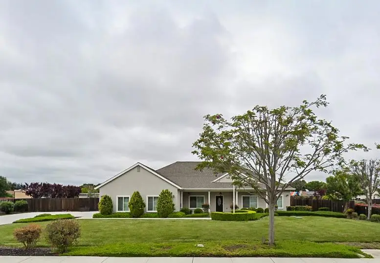 254 Rosebud Avenue, Hollister, CA 95023 - #1