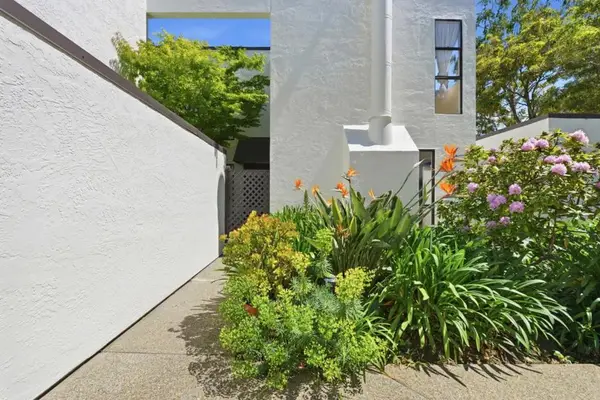 2001 Alameda De Las Pulgas #172, San Mateo, CA 94403