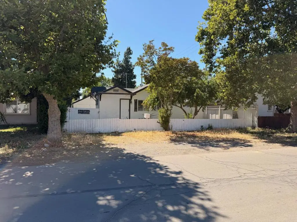 1505 Victoria Drive, Modesto, CA 95351 - #1