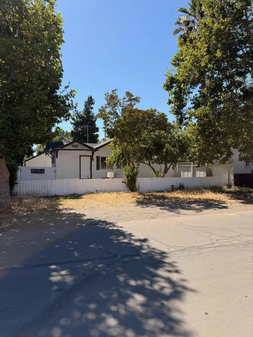 1505 Victoria Drive, Modesto, CA 95351 - #2