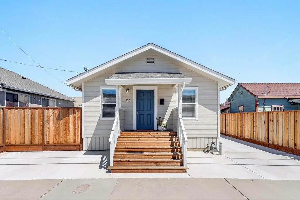 152 Grove Street, Watsonville, CA 95076 - #1