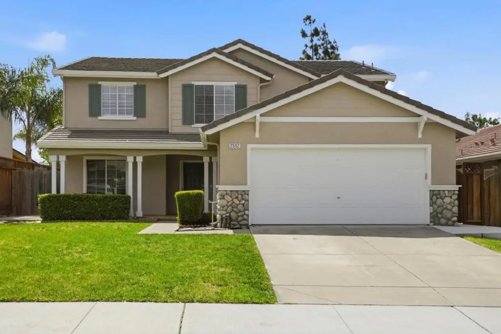 2592 Glenview Drive, Hollister, CA 95023 - #1