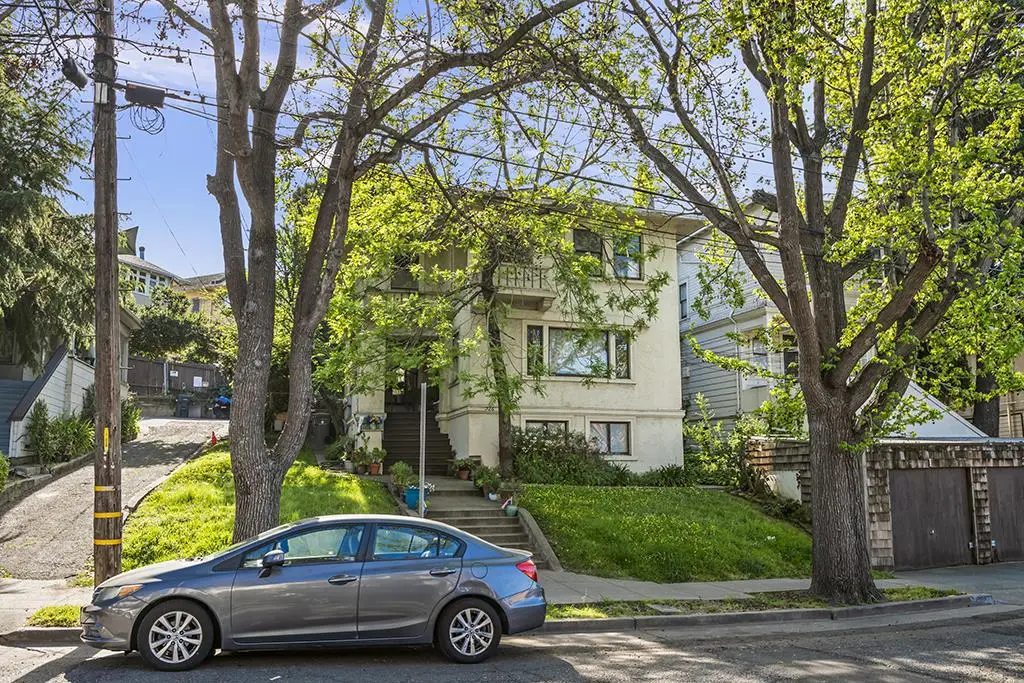326 Athol Avenue, Oakland, CA 94606 - #1