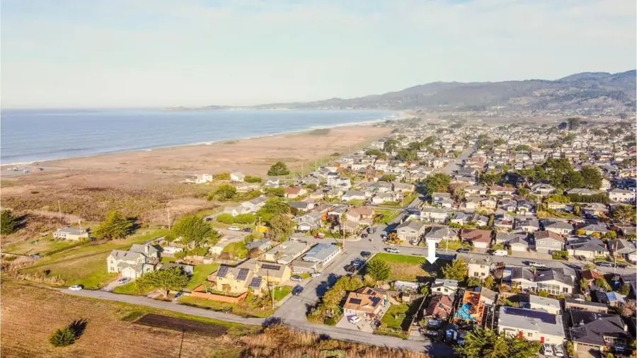 316 Grove Street, Half Moon Bay, CA 94019 - #3