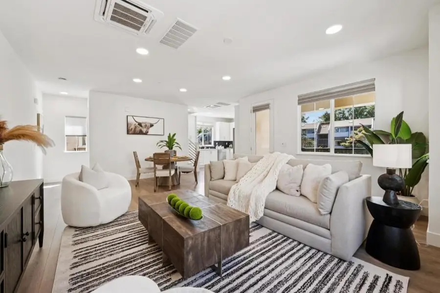 663 Alamo Court, Mountain View, CA 94043 - #3