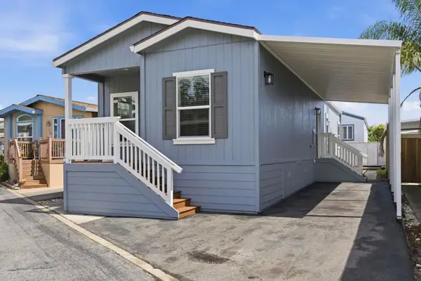 1555 Merrill Street, Santa Cruz, CA 95062