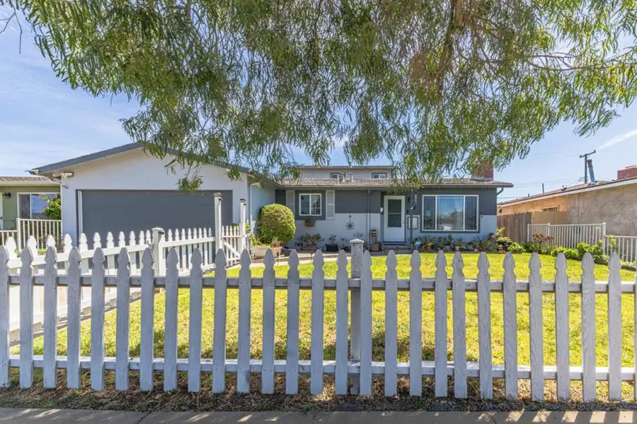 40 Saint Brendan Way, Salinas, CA 93906 - #3