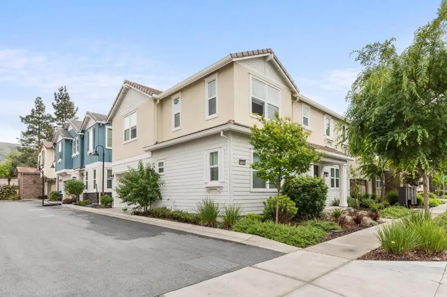 47520 Kinner Falls, Fremont, CA 94539 - #2