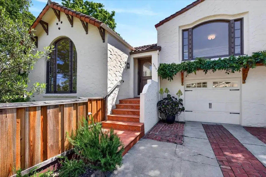 1315 James Avenue, Redwood City, CA 94062 - #2