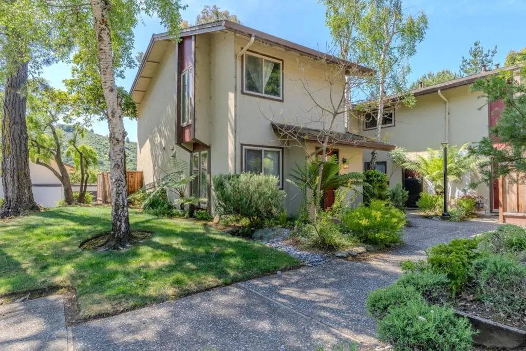 1041 Oddstad Boulevard, Pacifica, CA 94044 - #1