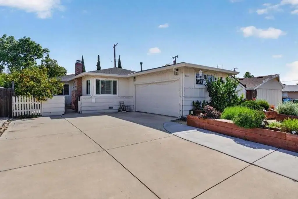 2155 Monterey Avenue, Santa Clara, CA 95051 - #1