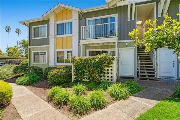 755 14th Avenue #109, Santa Cruz, CA 95062