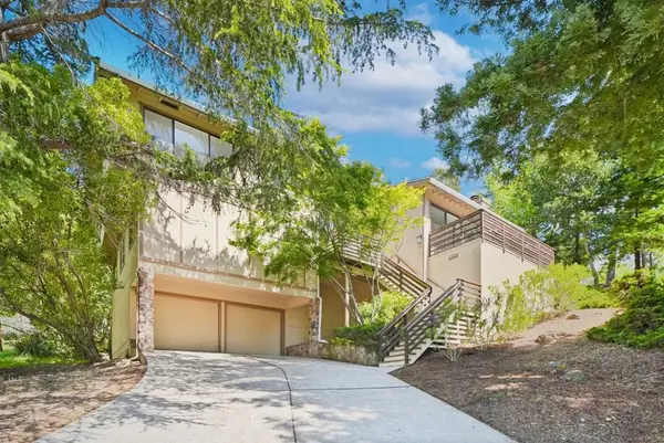 11234 Sun Valley Drive, Oakland, CA 94605