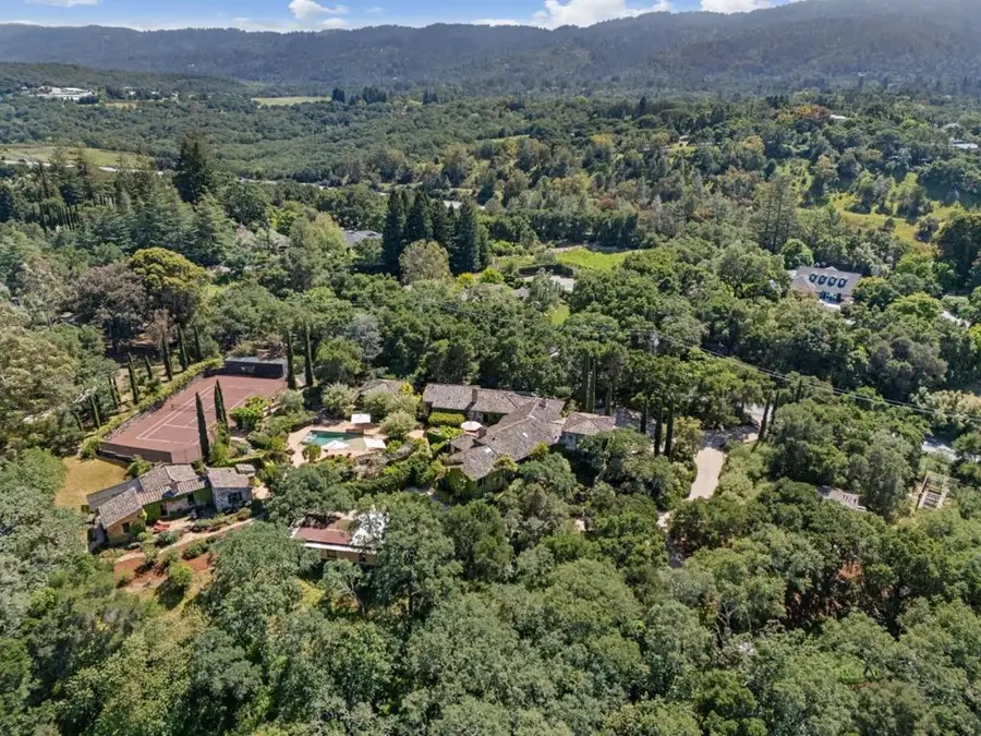 600 Moore Road, Woodside, CA 94062 - #3