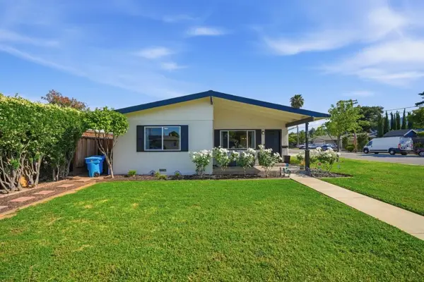 690 El Cerrito Way, Gilroy, CA 95020
