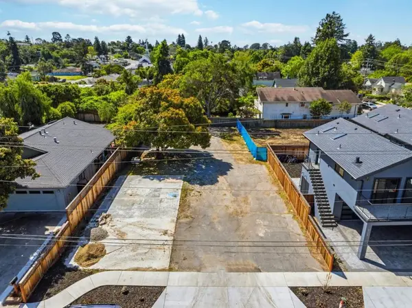 49204924 Bridge Street, Soquel, CA 95073
