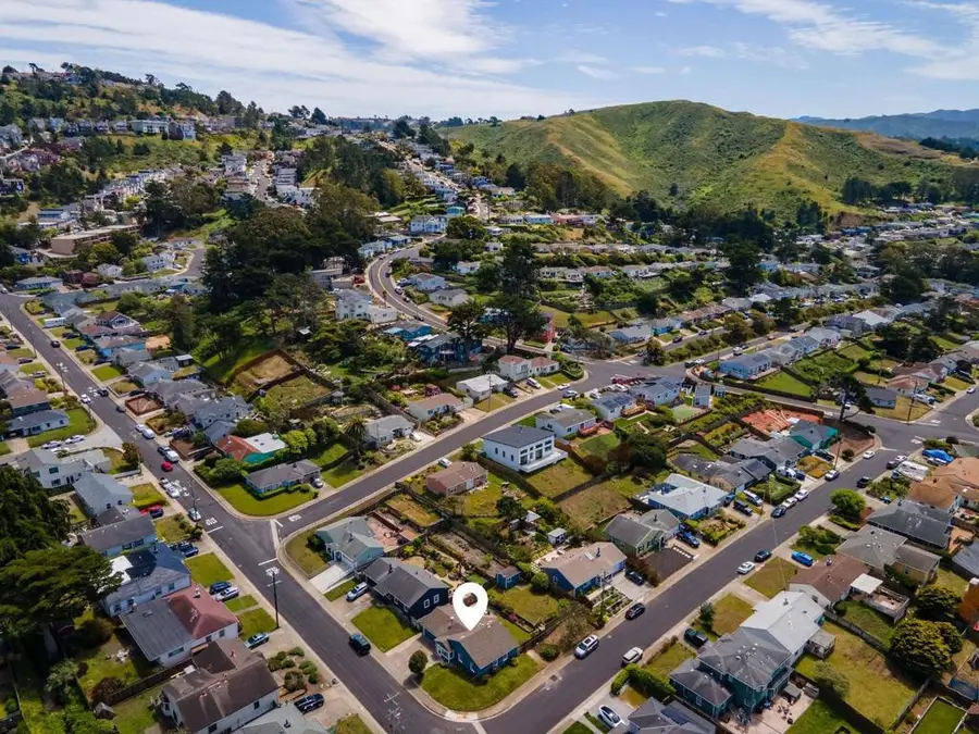 304 Nelson Avenue, Pacifica, CA 94044 - #2