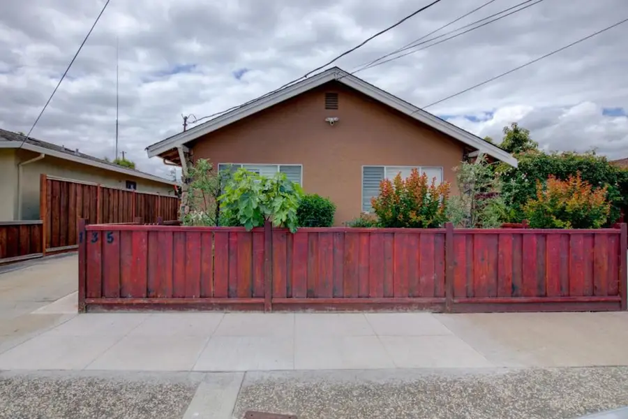 135 S 26th Street, San Jose, CA 95116 - #3