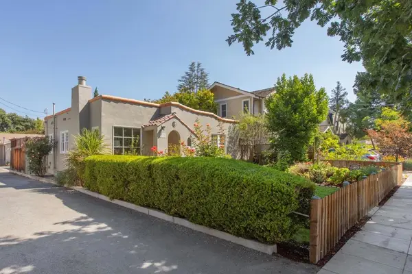 212 Gilbert Avenue, Menlo Park, CA 94025