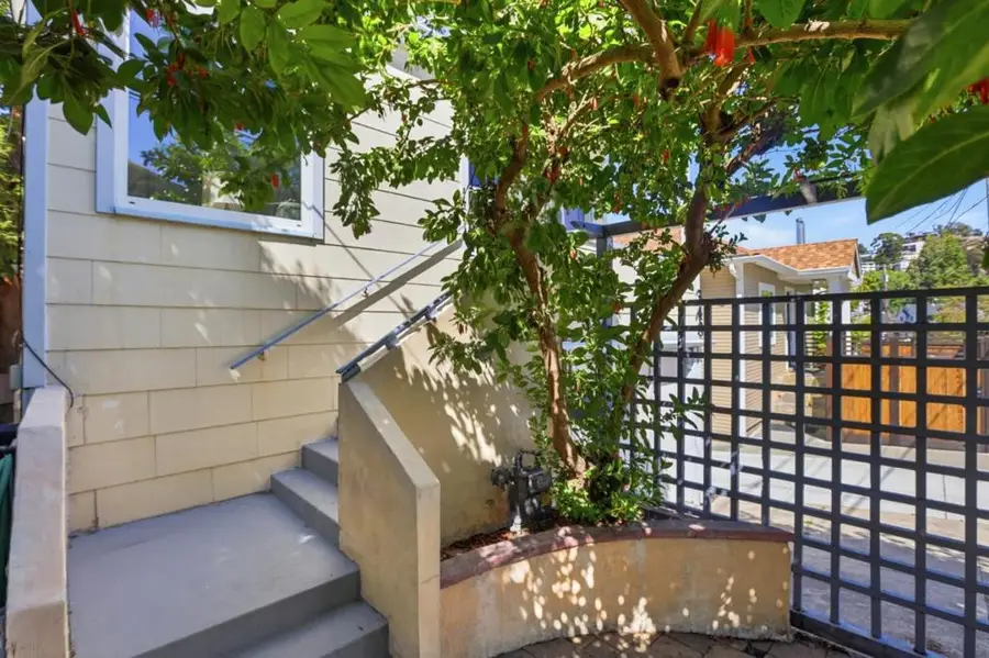 348 Mendocino Street, Brisbane, CA 94005 - #3