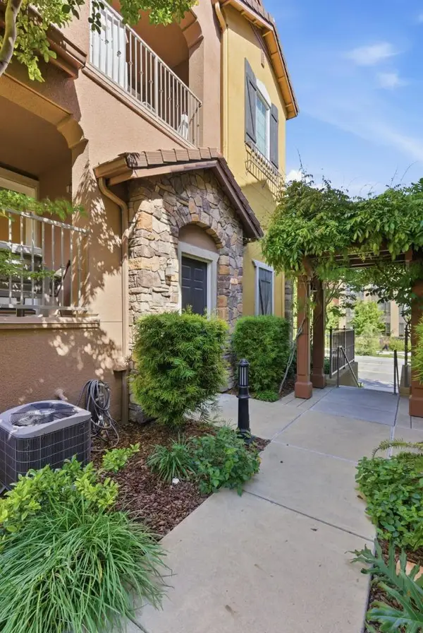 482 Tristania Terrace, Sunnyvale, CA 94086